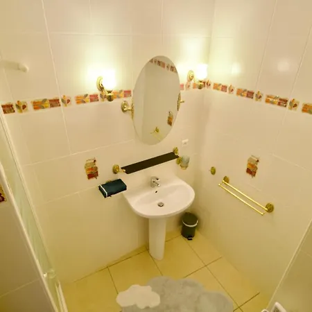 O Trois Oliviers Frühstückspension 3*