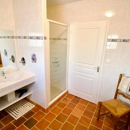 Frühstückspension O Trois Oliviers 3*