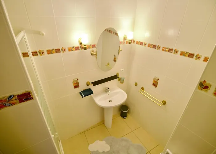 O Trois Oliviers 住宿加早餐酒店 3*