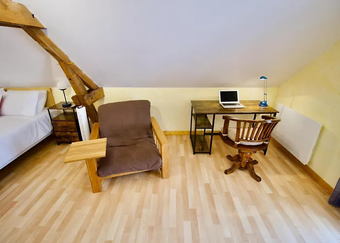 住宿加早餐酒店 O Trois Oliviers Louin